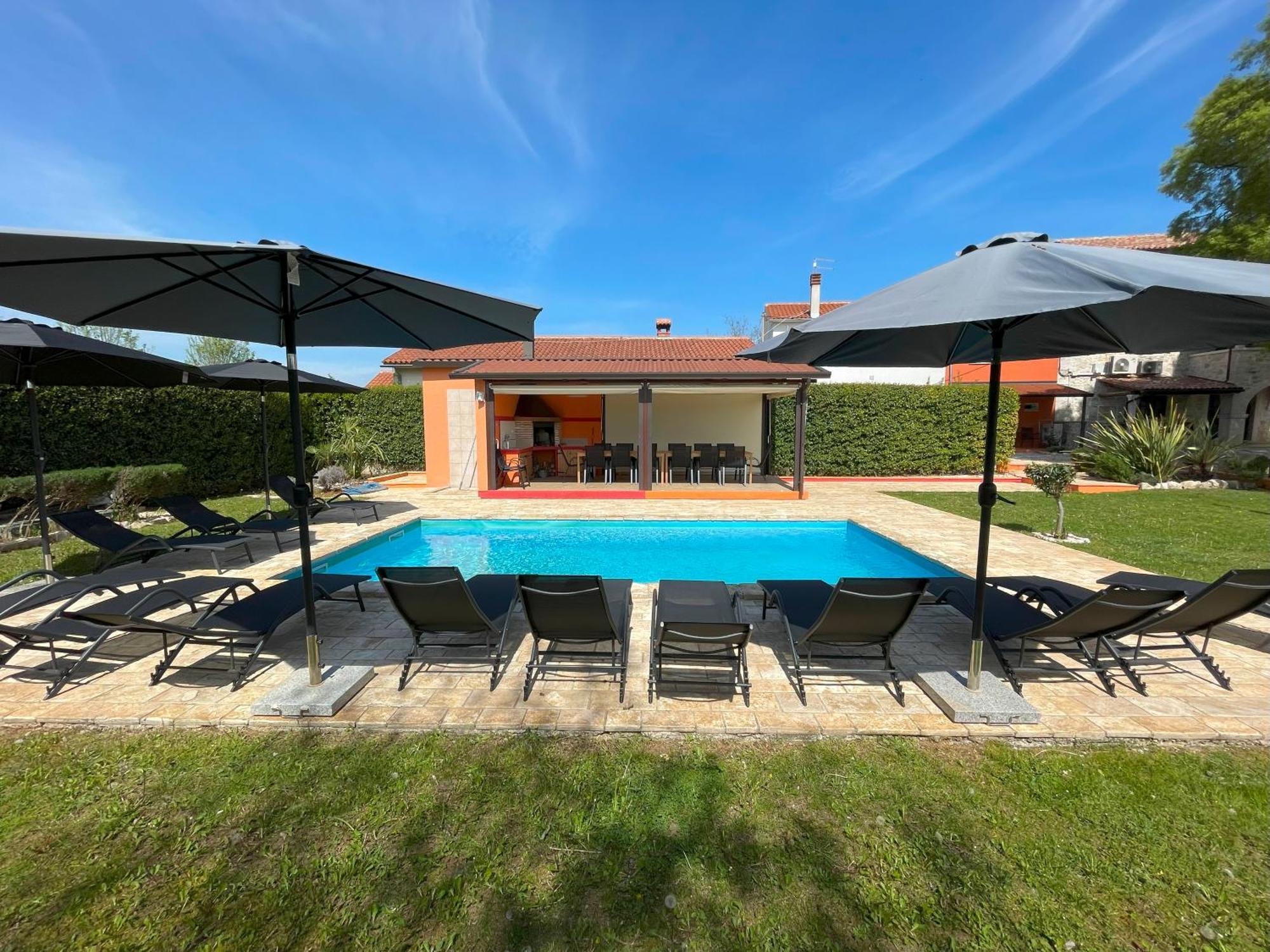 Villa Antonci-18, Pool, 3 Houses, Jacuzzi, Private Territory Antonci  Exteriér fotografie