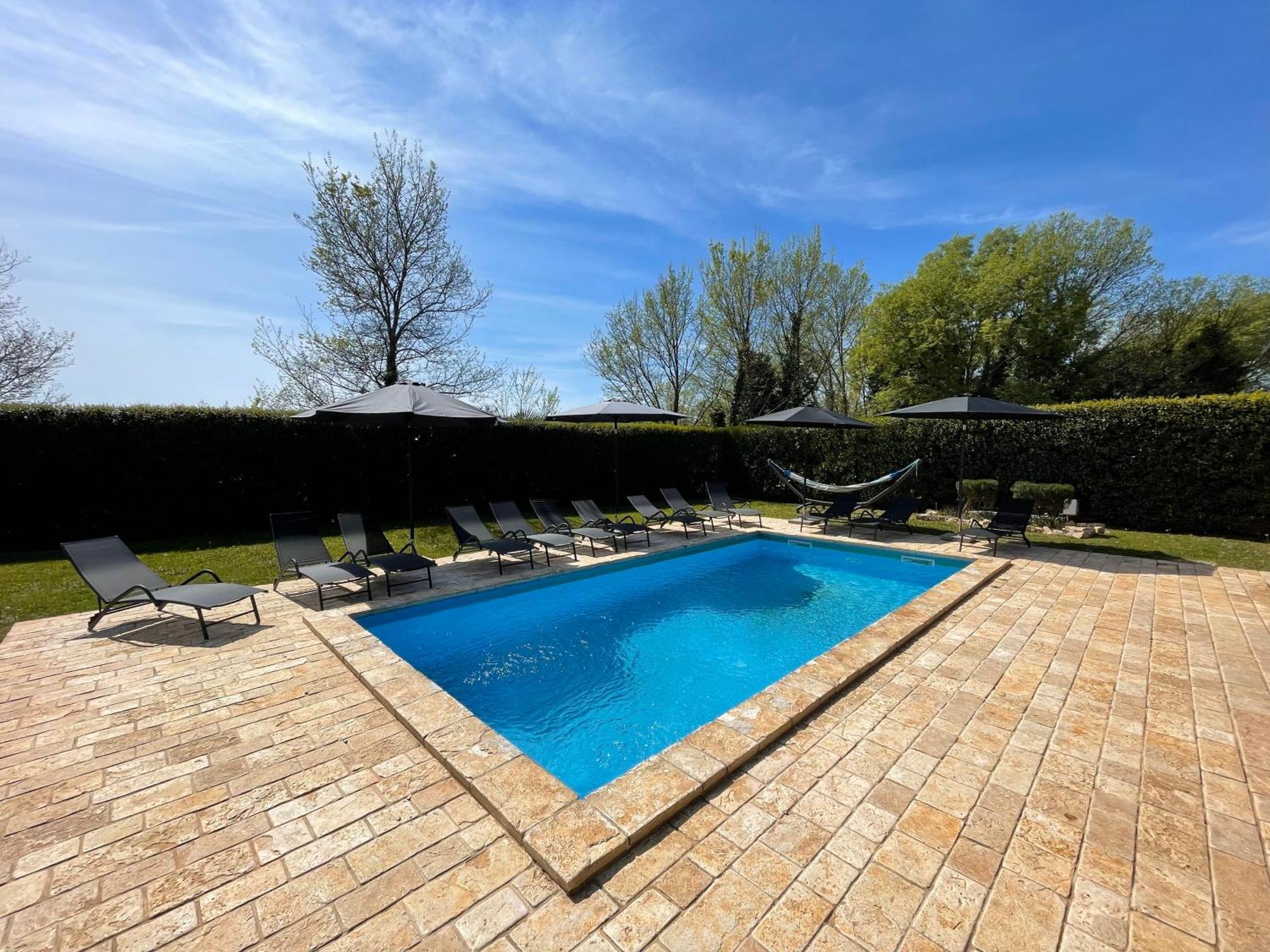 Villa Antonci-18, Pool, 3 Houses, Jacuzzi, Private Territory Antonci  Exteriér fotografie
